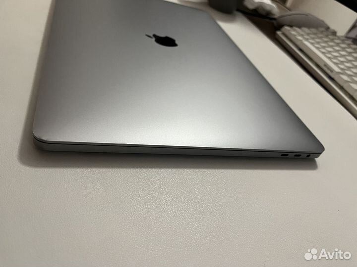 MacBook Pro 16 Late 2019