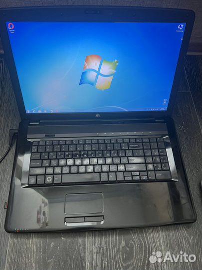 DNS 17,3 Intel Core i5 /GT 540M/6GB /SSD