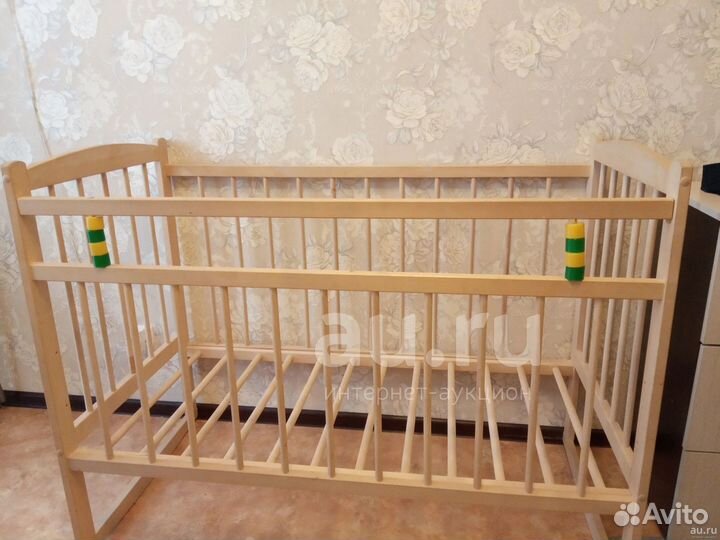 Продам детскую кроватк
