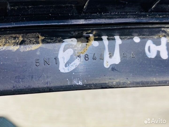 Накладка декоративная задняя правая Ford Fusion