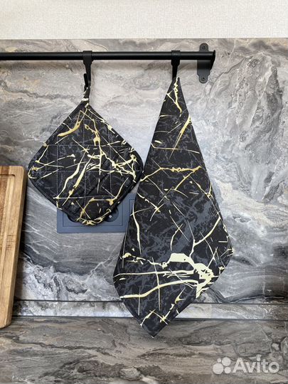 Два набора полотенце с прихваткой