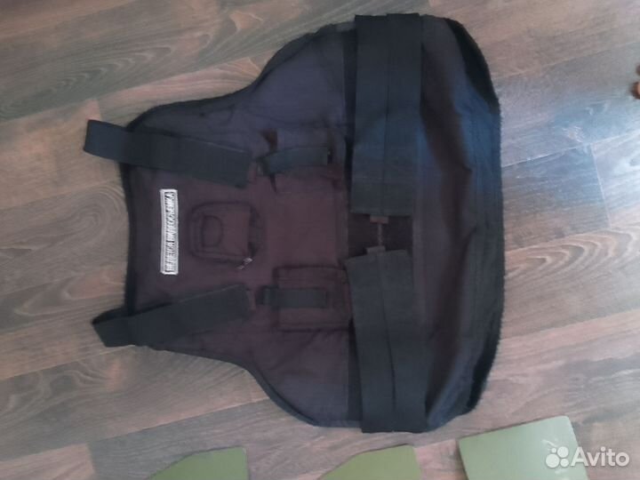 Бронежилет охрана с плитами