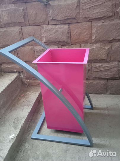 Урна для мусора уличная