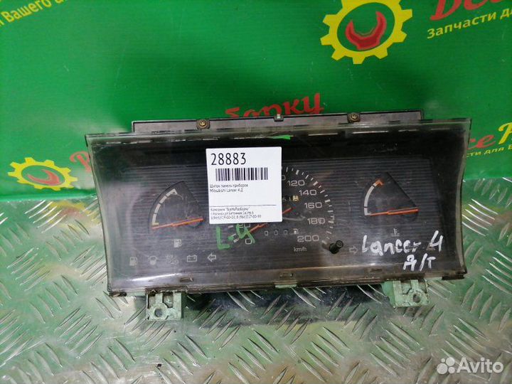 Щиток панель приборов Mitsubishi Lancer 4 Д