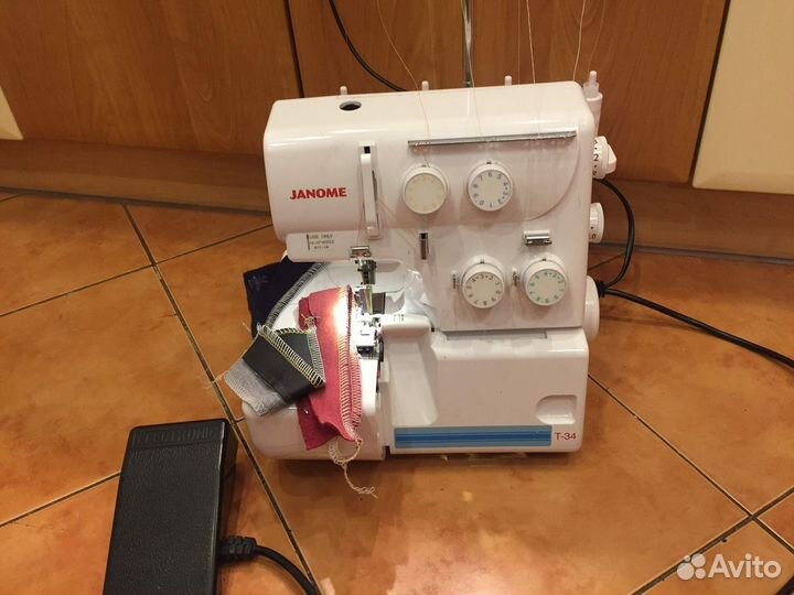 Оверлок janome T-34