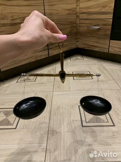 Аналитические весы