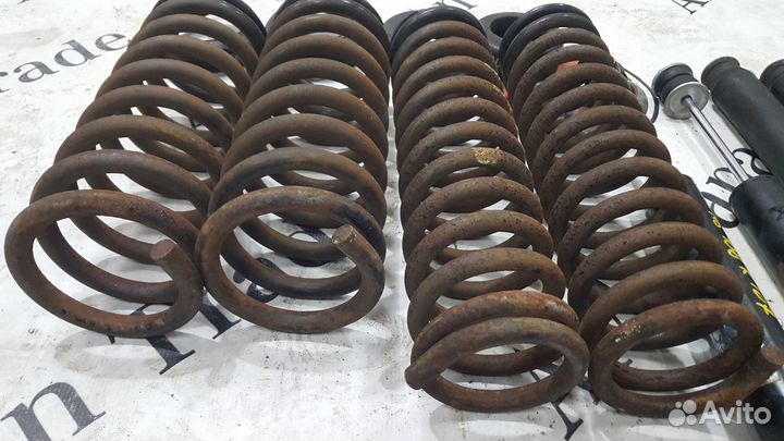 Амортизаторы+ пружины на Mercedes W107 C107 W115