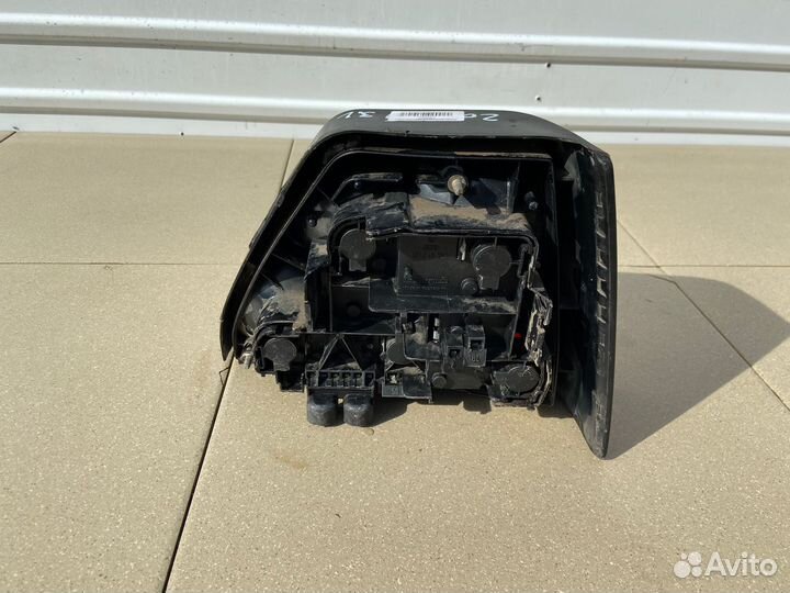 Фонарь задний левый Volkswagen Golf 2