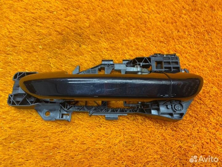 Ручка двери внешняя передняя левая Volkswagen