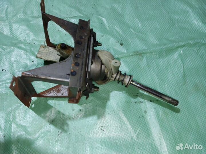 Кулиса МКПП Audi 100 седан 2.8 AAH 1993