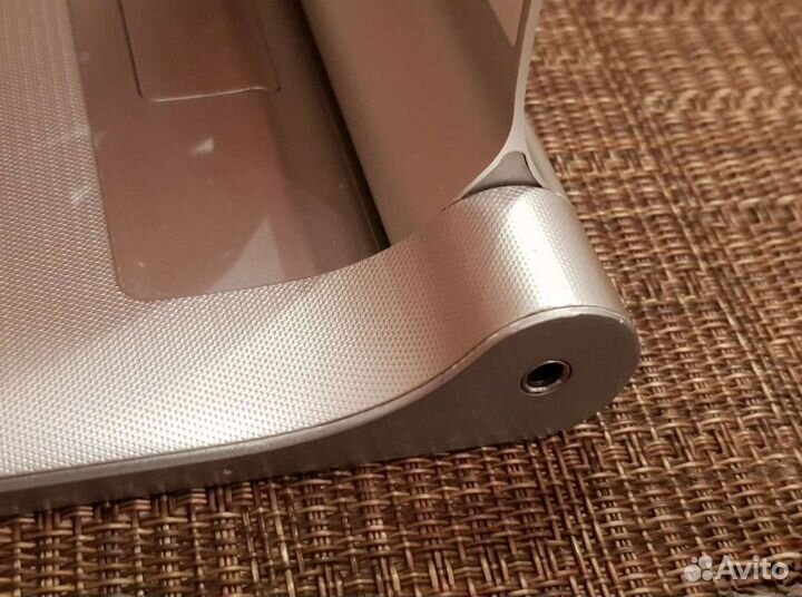 Планшет Lenovo yoga tab 2 8