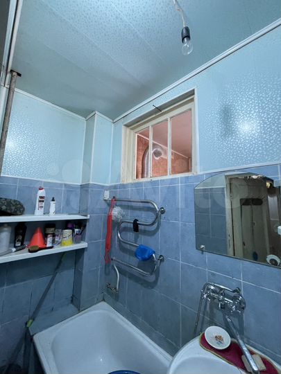 3-к. квартира, 70 м², 1/2 эт.