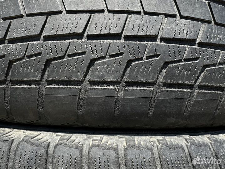 Bridgestone Blizzak Revo1 225/55 R17 95Q