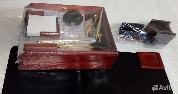 Набор канцелярских настольных принадлежностей