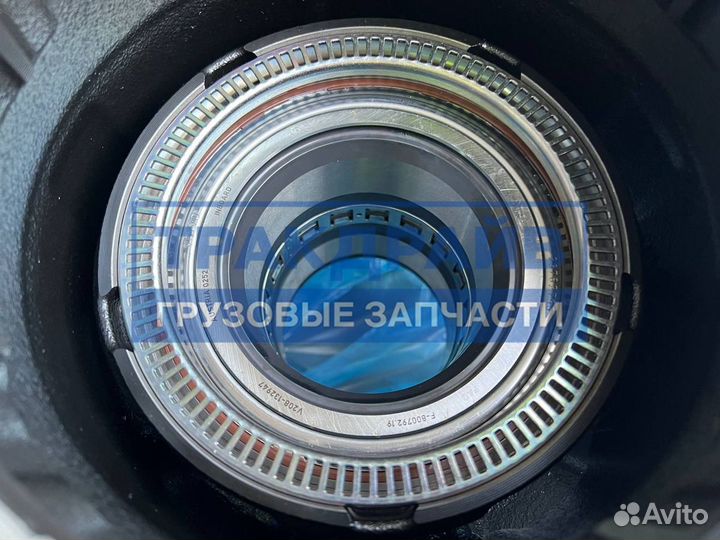 Ступица в сборе задняя грузовики Volvo оригинал