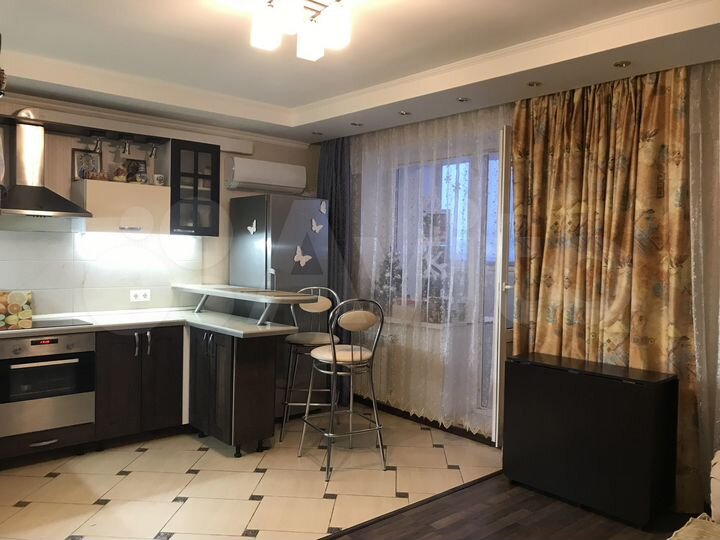 3-к. квартира, 79 м², 9/10 эт.