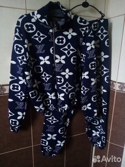 Костюм louis vuitton