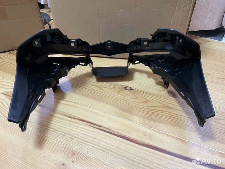 Передний пластик yzf-r1 2015-2018