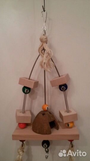 Игрушки и стенды для попугая