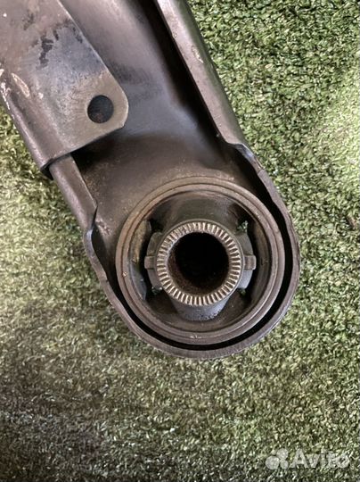 Рычаг передний правый toyota vitz,ractis,porte