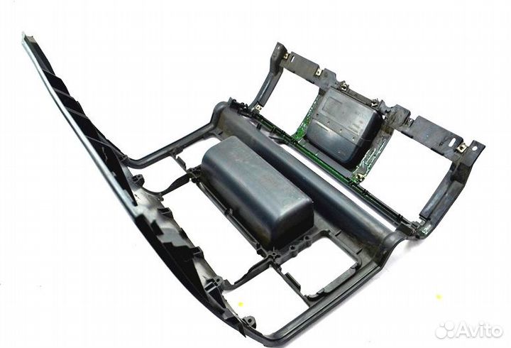 Пластиковая крышка торпеды MAN TGM 15.240 (01.05)