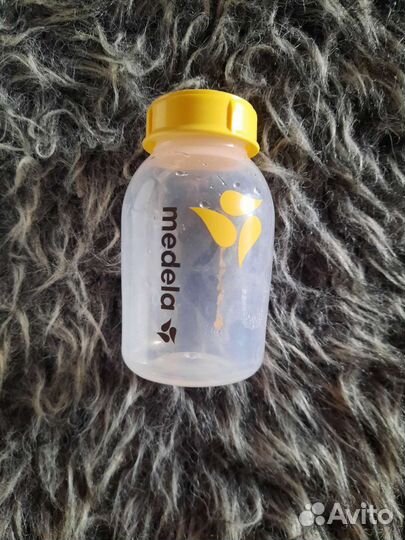 Молокоотсос электрический Medela mini electric