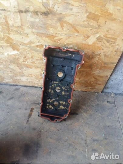 Клапанная крышка Opel Vectra C 2002-2008