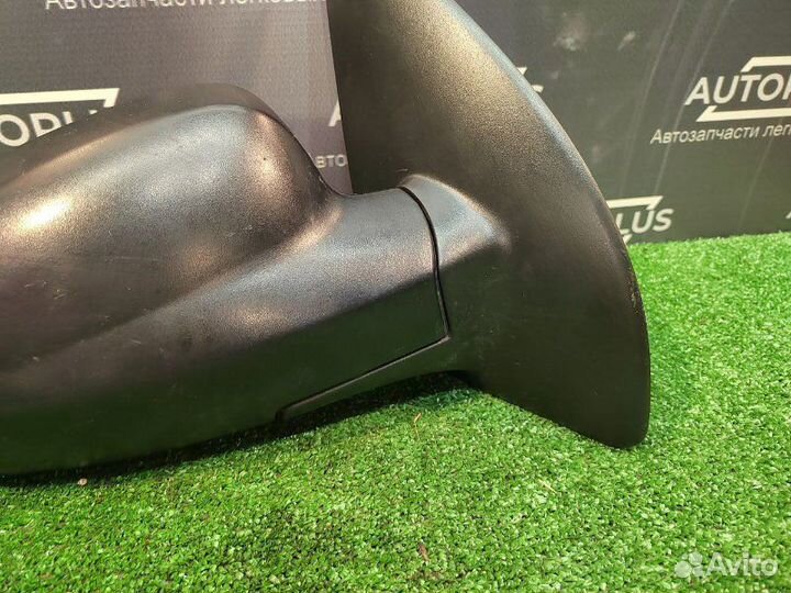 Зеркало правое Chevrolet Aveo T200 1.4 F14D3