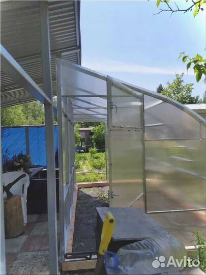 Теплица пристенная от производителя