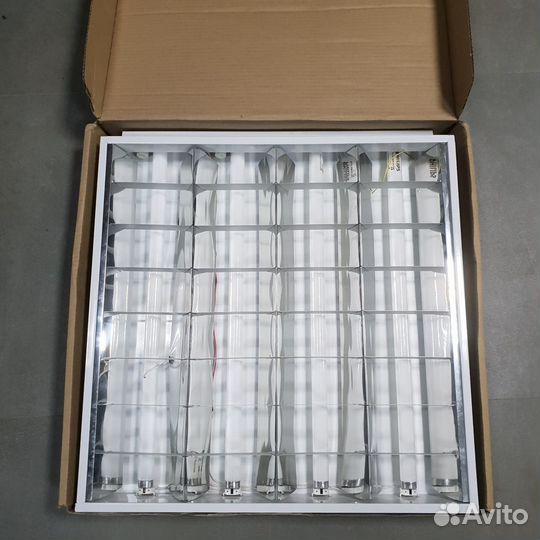 Светильник потолочный армстронг