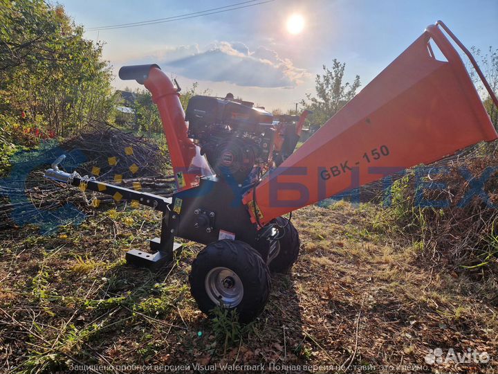 Измельчитель деревьев, веток щепорез