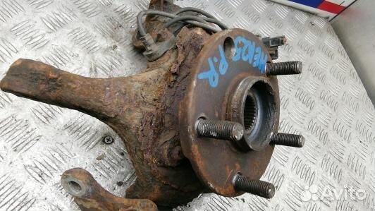 Ступица передняя правая toyota RAV 4 ZSA3 (HEA25N9