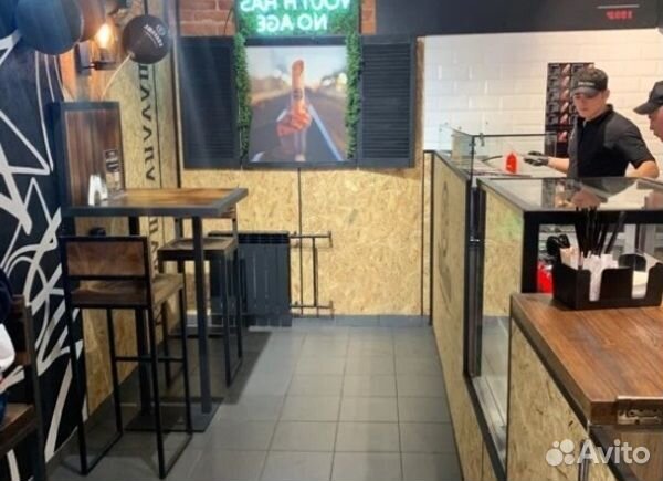 Шаурма на проходимом месте с наработанной базой кл