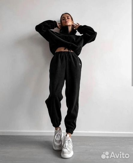 Спортивный костюм женский 42-46 размер