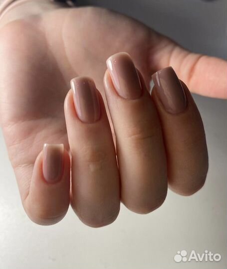 Услуги маникюра