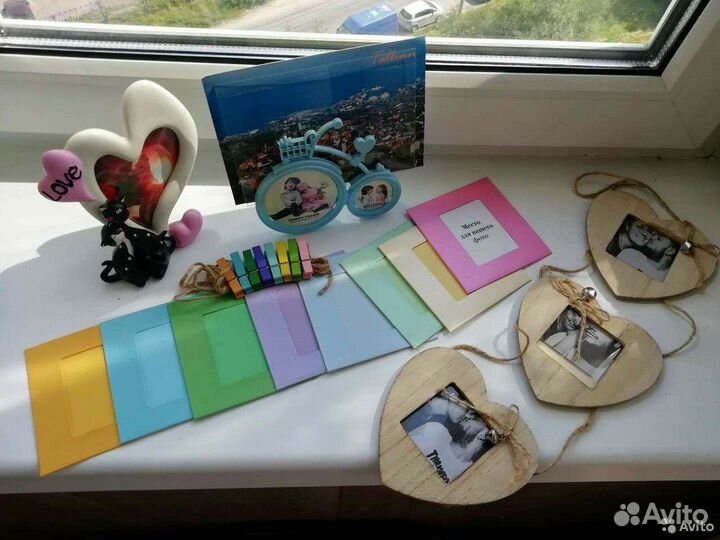 Фоторамки и картина