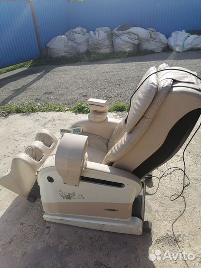 Массажное кресло бу
