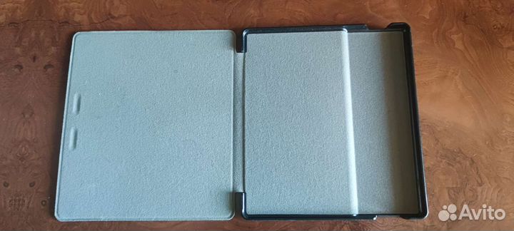 Чехол на Kindle Oasis