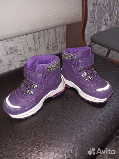 Ботинки демисезонные для девочки 22 размер