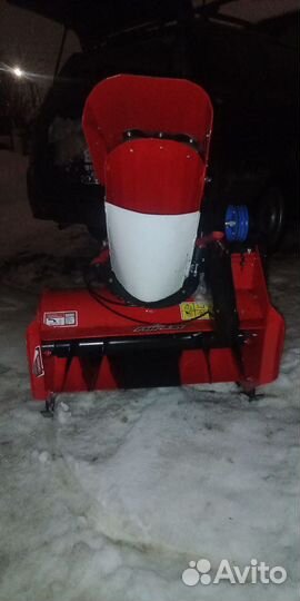 Снегоуборочная приставка к мотоблоку