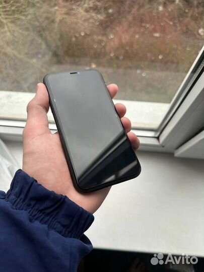 iPhone Xr, 128 ГБ