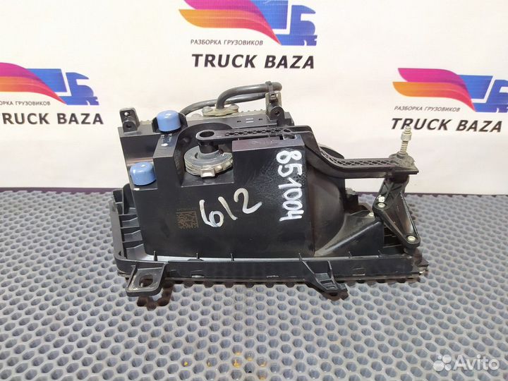 Фара противотуманная левая Scania 6-series