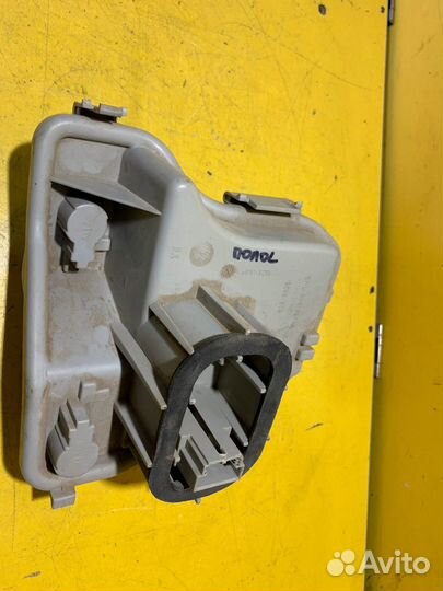 Плата заднего фонаря левого Volkswagen Polo 2010-2