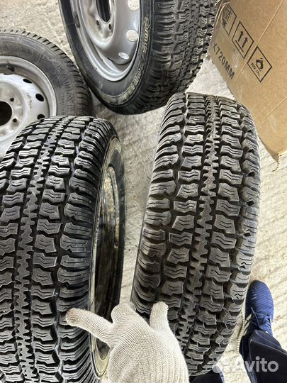 Колёся на ниву, УАЗ