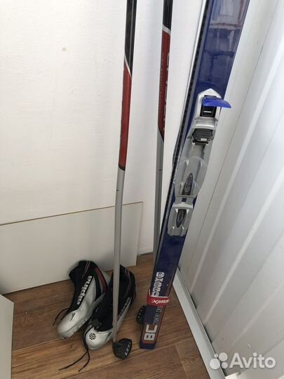 Лыжи беговые fischer, палочки и ботинки