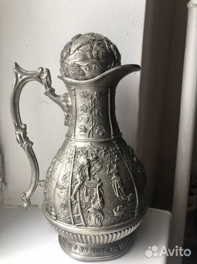 Кувшин для вина конца 19 века
