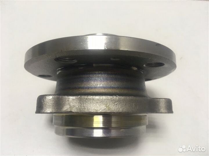 Ступица передняя подшипник ступичный Volksawagen