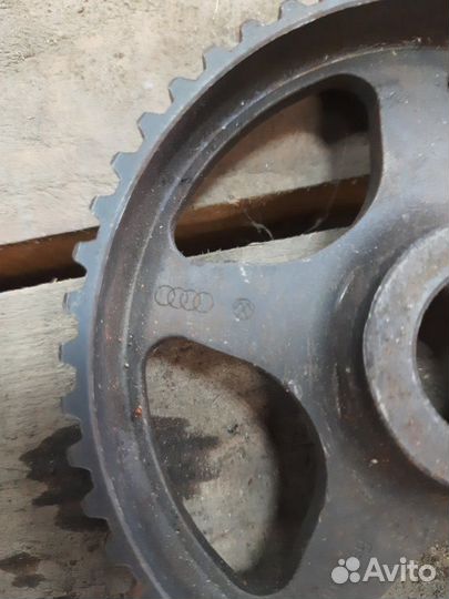Шестерня распредвала Volkswagen Passat B6 BVY