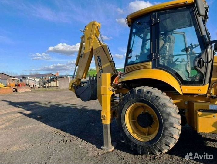 Экскаватор-погрузчик MST M644 PLUS, 2023