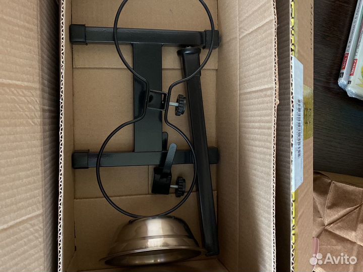 Подставка с мисками металлическая Homeret D14 см 2